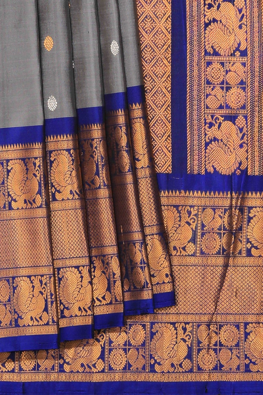 Gadwal Silk Grey Saree