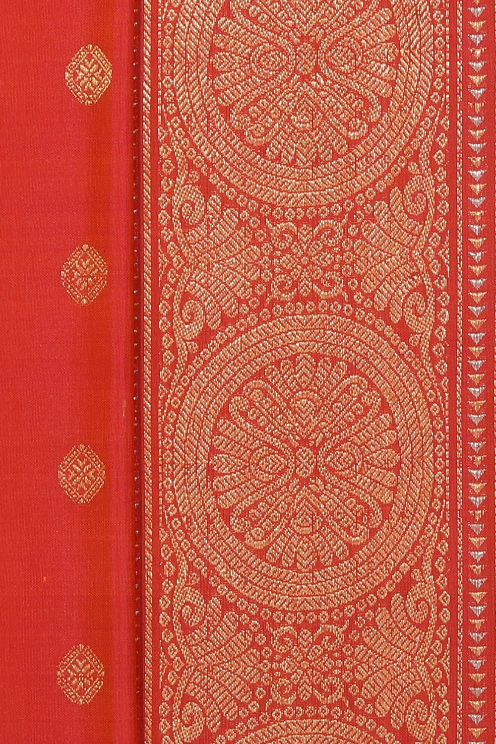 Gadwal Silk Peach Saree