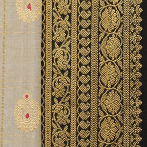 Gadwal Silk Off-White Saree