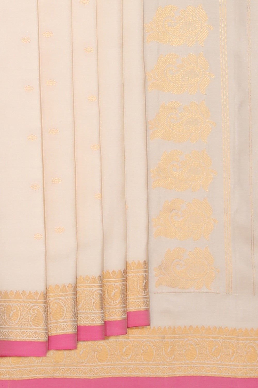 Gadwal Silk Off-White Saree