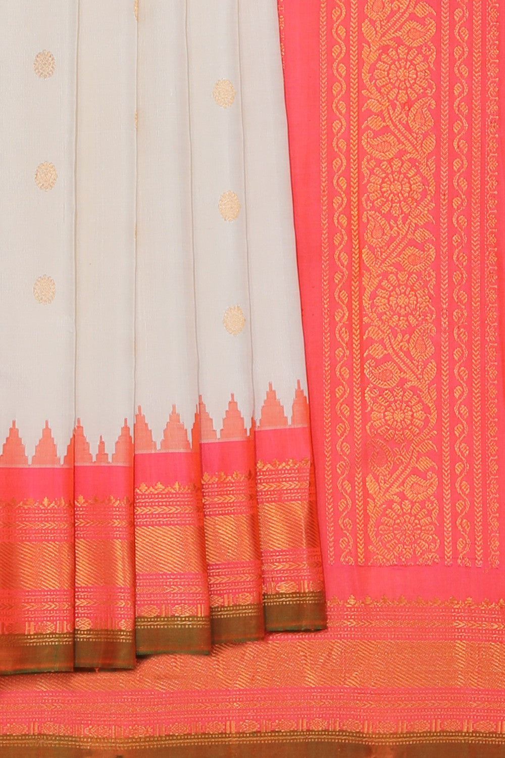 Gadwal Silk Off-White Saree