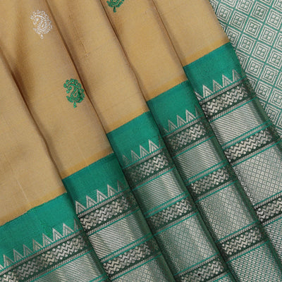 Gadwal Beige Saree