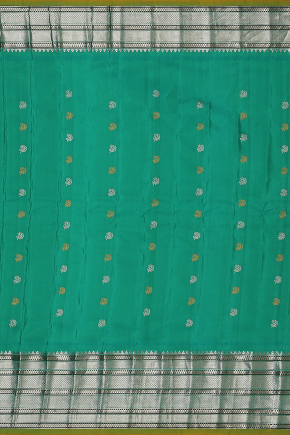 Gadwal Beige Saree
