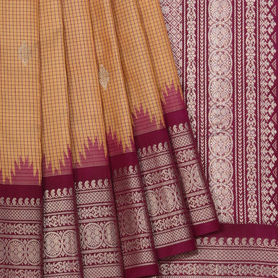 Gadwal Silk Beige Saree