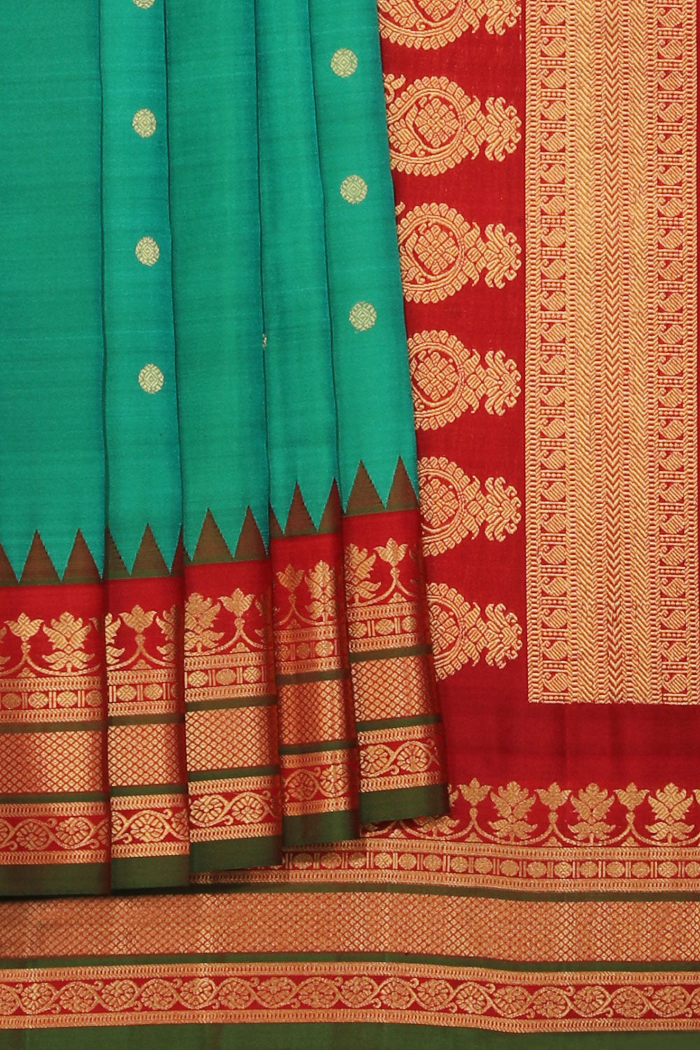 Gadwal Silk Green Saree