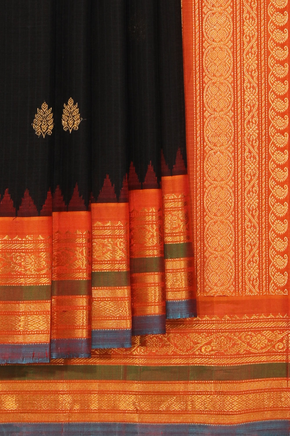 Gadwal Classy Black Saree