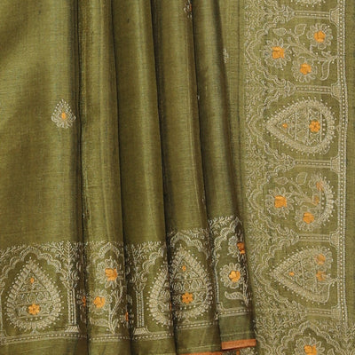 Gorgeous Thread Embroidery Moss Green Saree