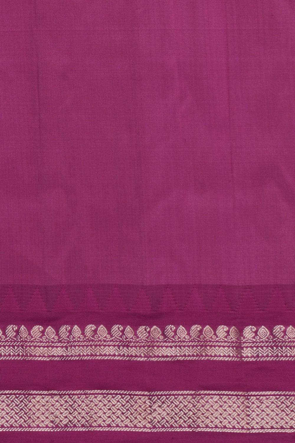 Gadwal Silk Green Saree