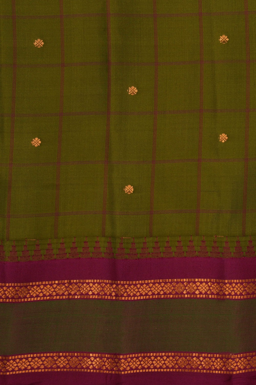 Gadwal Silk Green Kattam Saree