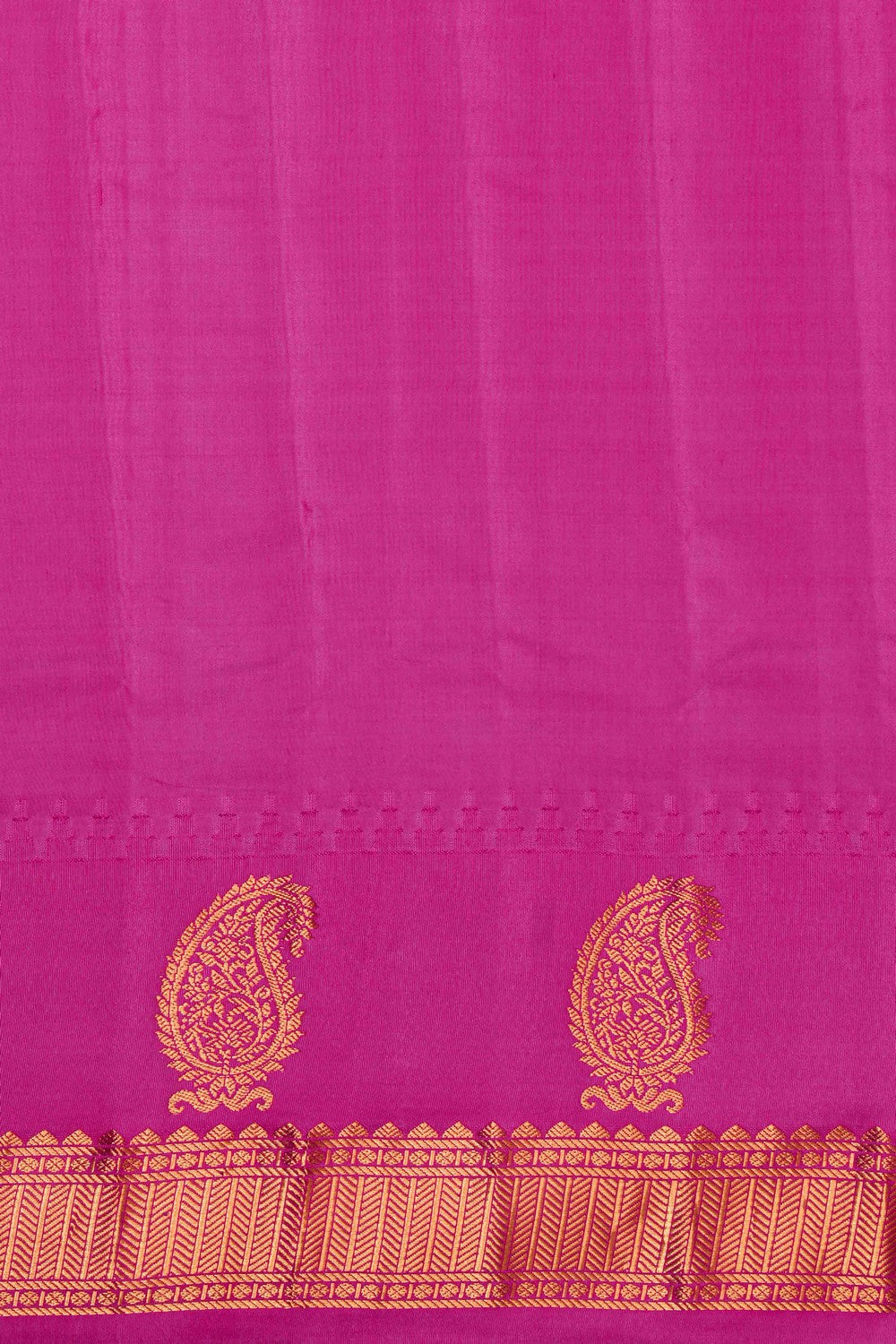Gadwal Silk Grey Saree