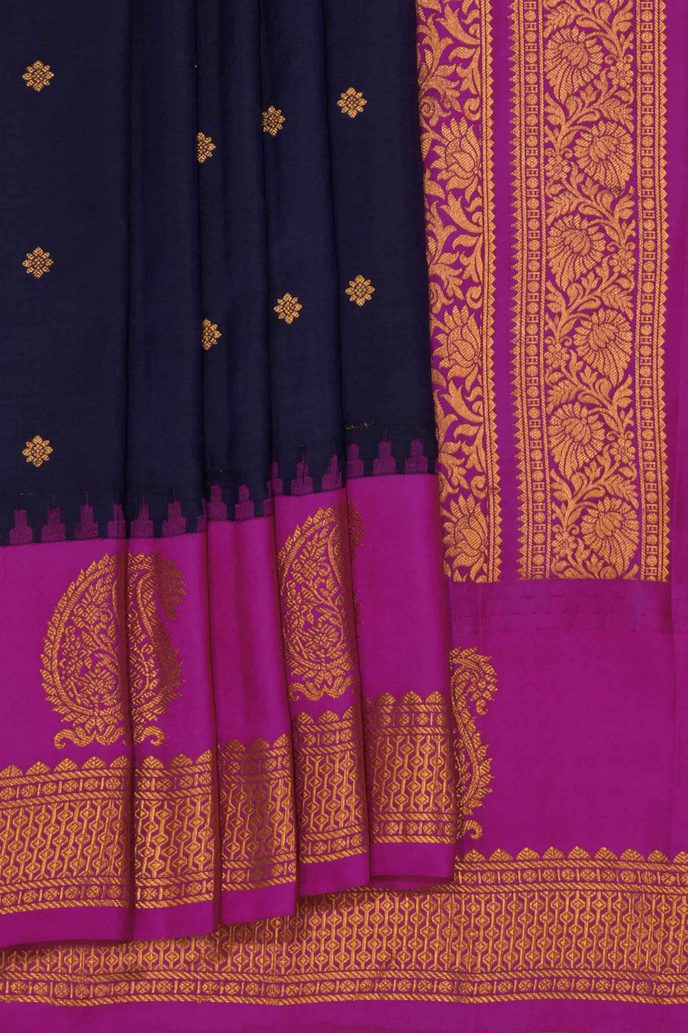 Gadwal Silk Navy Blue Saree