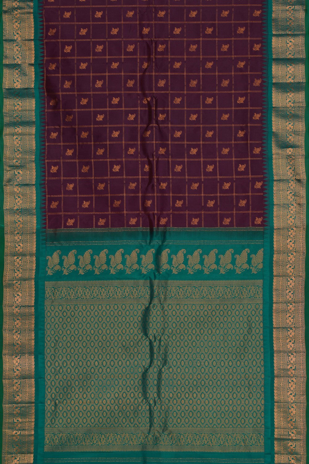Gadwal Silk Maroon Saree