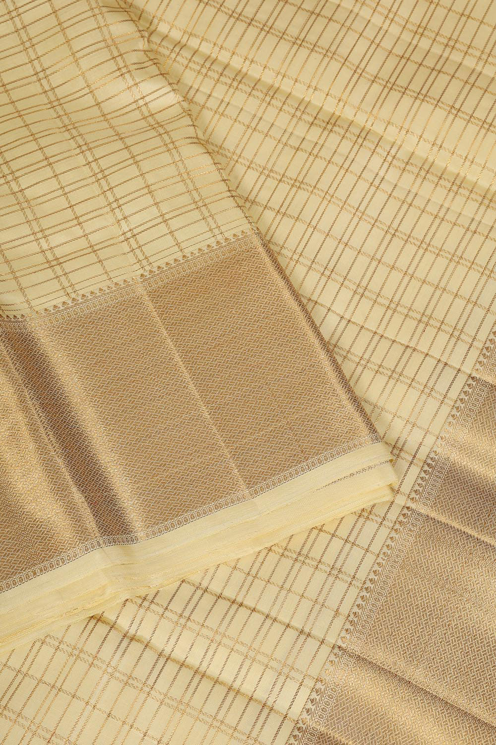 Kanchi Silk Light Beige Traditional Dhoti With Kanduva (8 X 4)