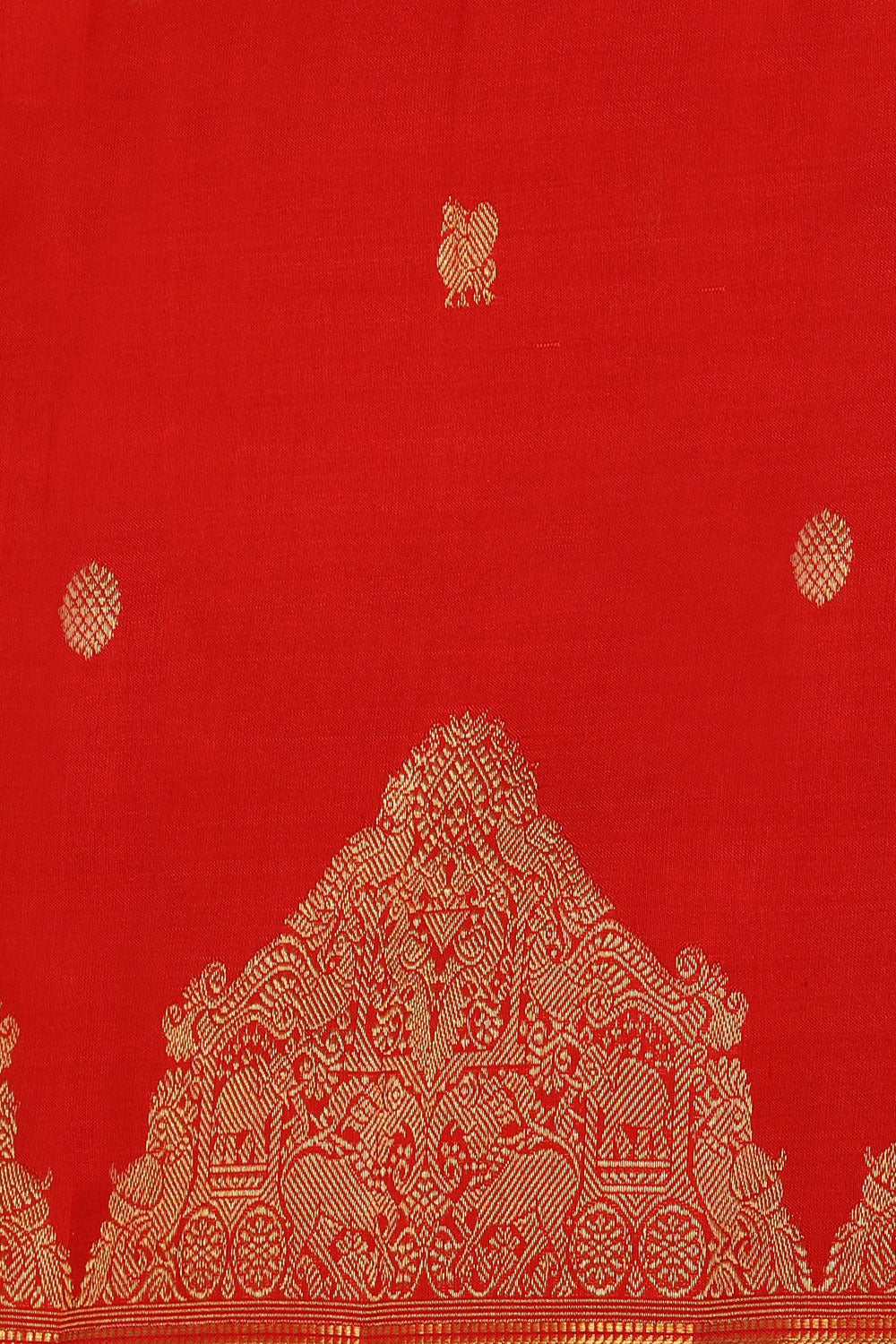 Gorgeous Traditional Charm Red Saree