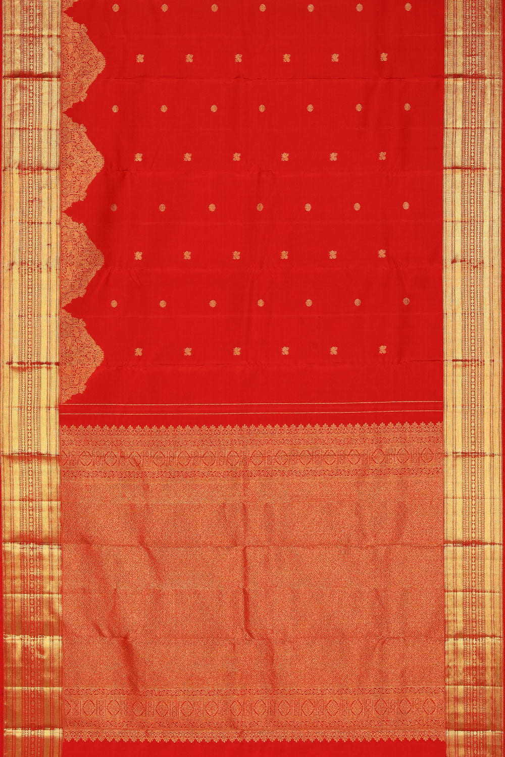 Gorgeous Traditional Charm Red Saree