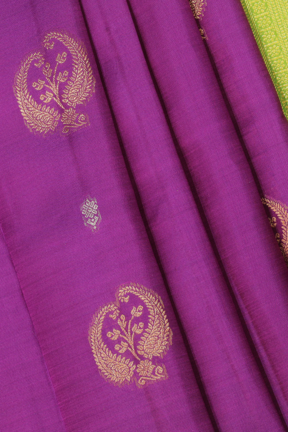Kanchi Pattu Violet Saree