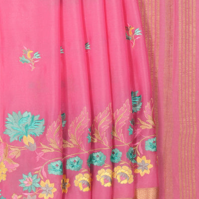 Crepe Saree With Embroidery Work