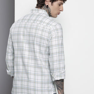 Men's White Slim Fit Checked Casual Shirt