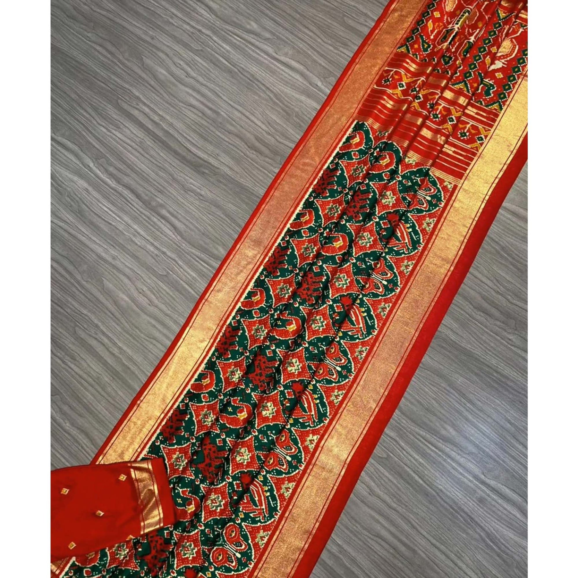 green-red-patola-printed-viscose-saree-with-zari-border