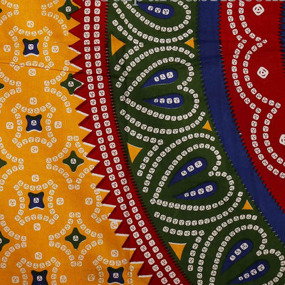 COMBO104  Beautiful Multicolor 4 Bedsheet + 8 Pillow Cover