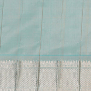 Gadwal Silk Gorgeous Leaf Green Saree