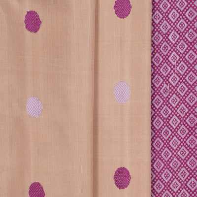 Gadwal Silk Cream Saree
