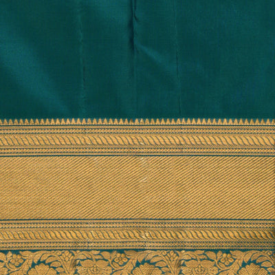 Kanchipattu An Ethereal Pearl Off-White Saree