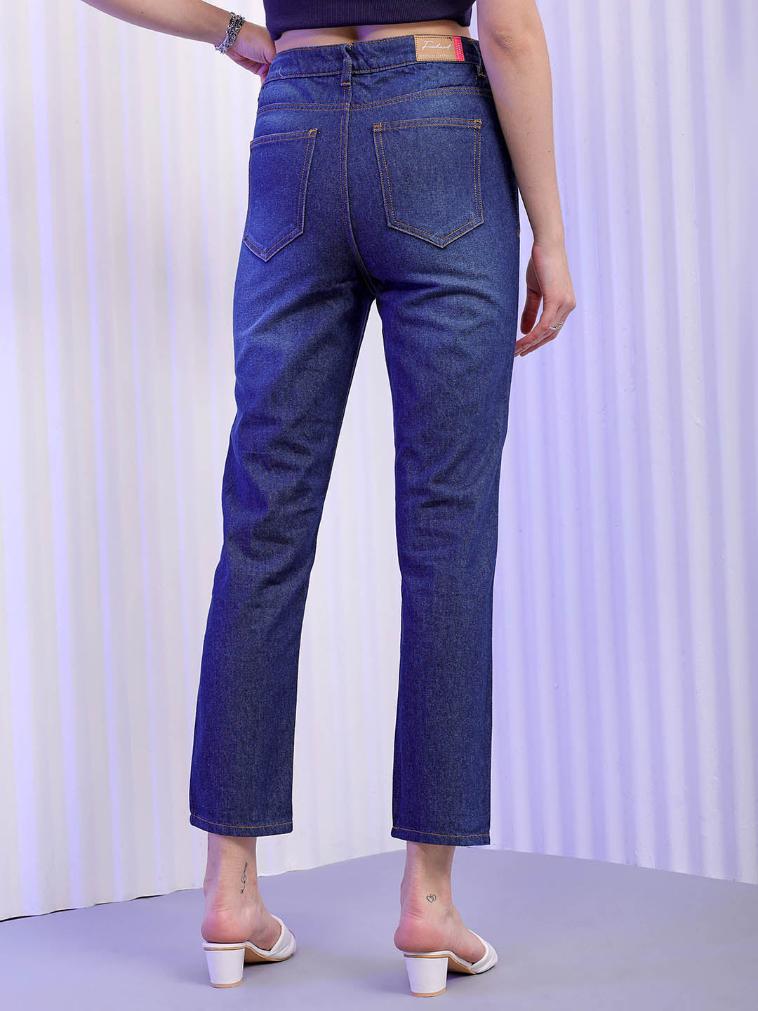 Women Streetstyle Straight Fit Jeans