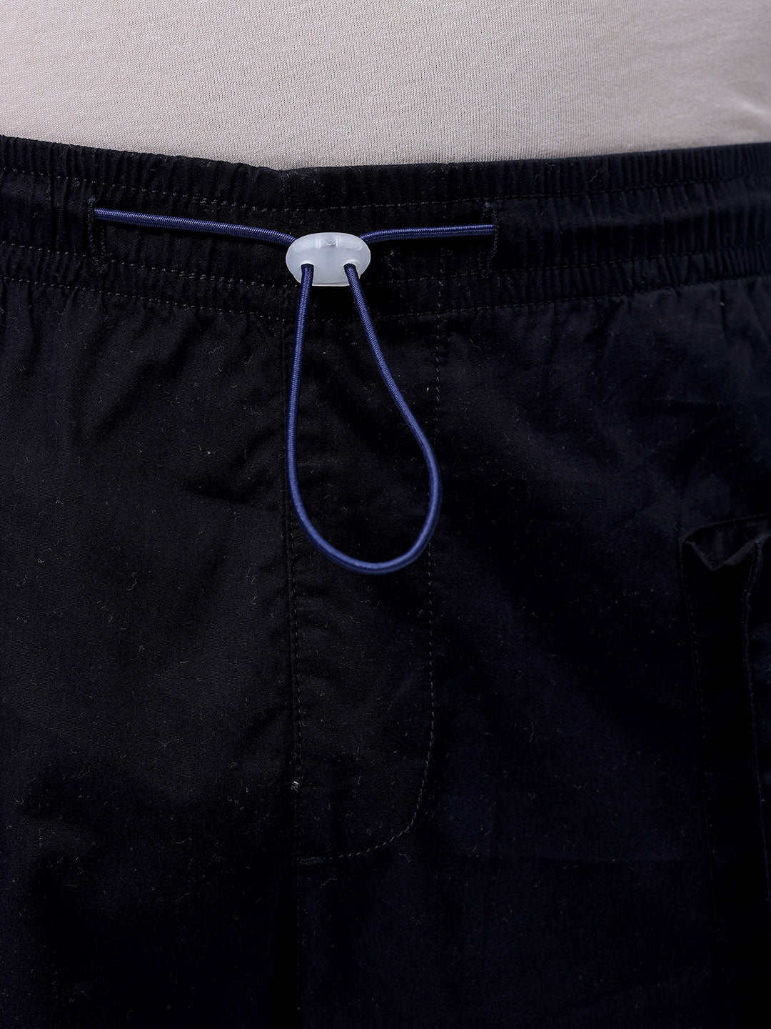 Men's Black Relaxed Fit Solid Utility Cargo Jogger