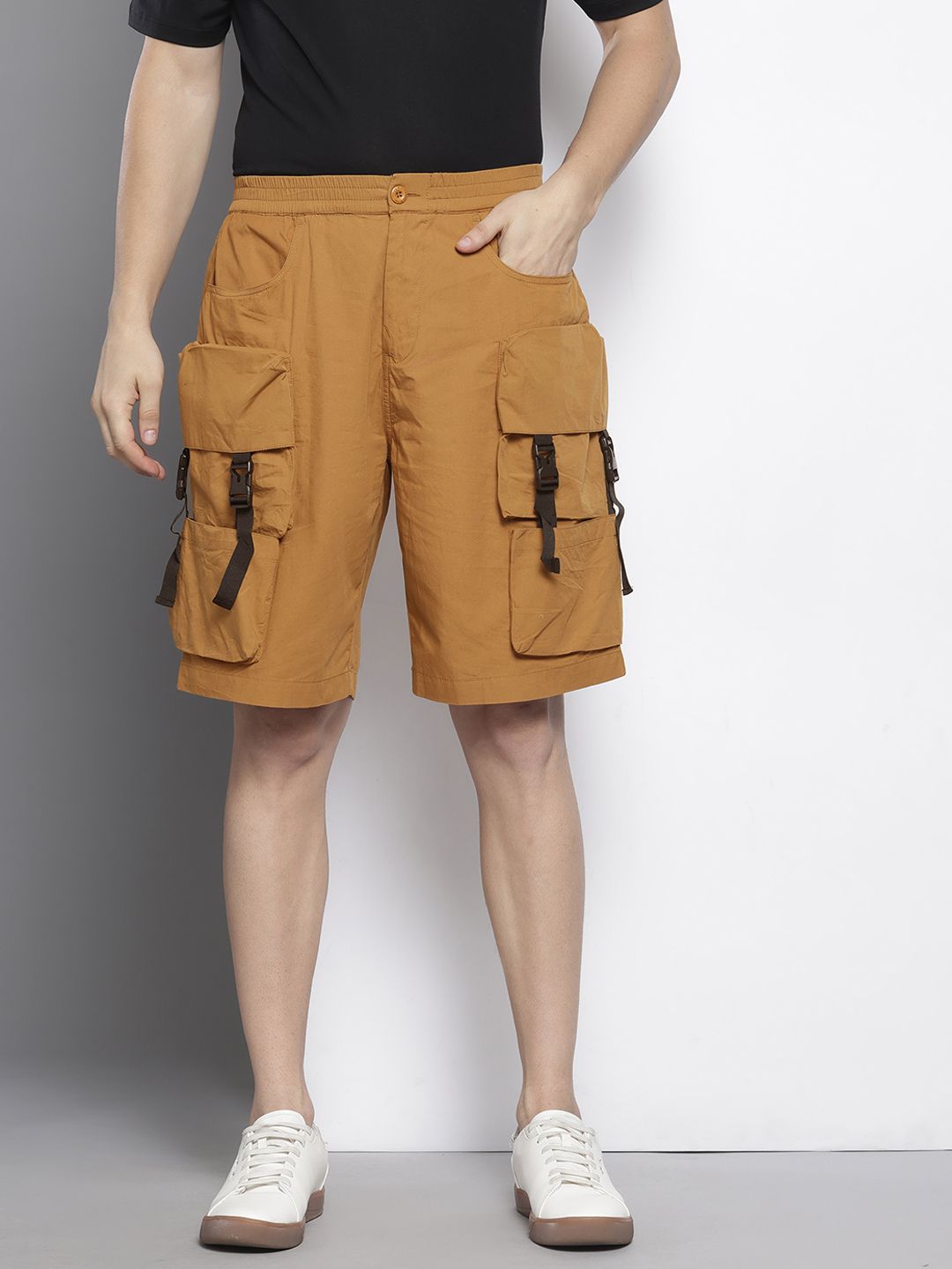 Men's Yellow Relaxed Fit Solid Cargo Shorts