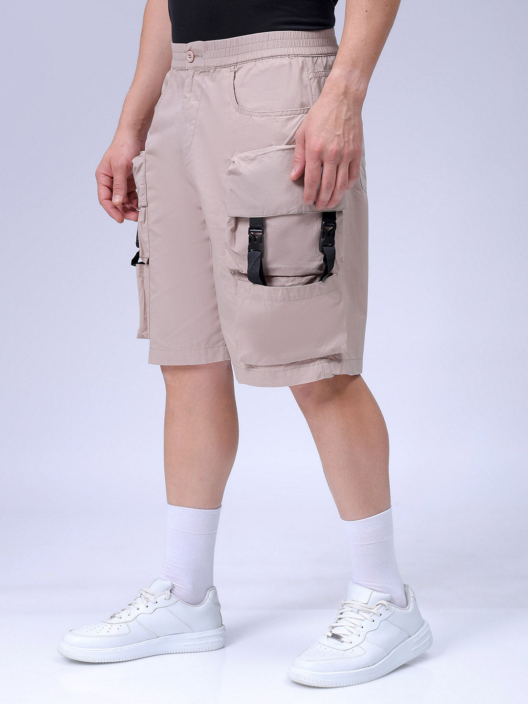 Men's Khaki Relaxed Fit Solid Utility Cargo Shorts