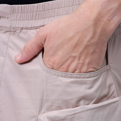 Men's Khaki Relaxed Fit Solid Utility Cargo Shorts