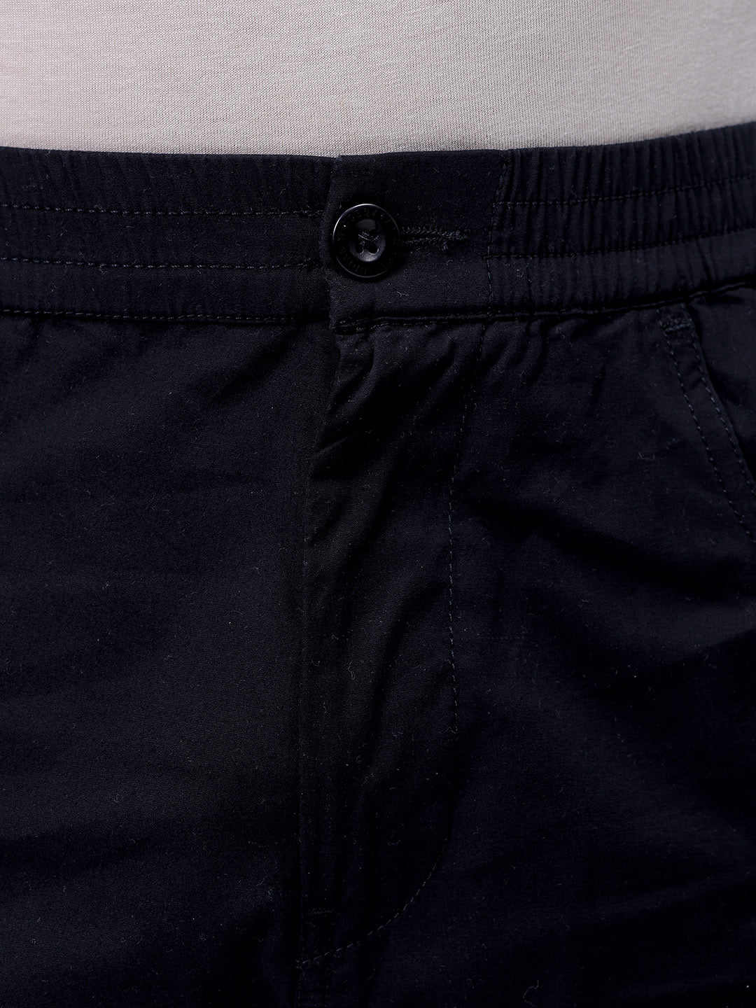 Men's Black Relaxed Fit Solid Utility Cargo Shorts
