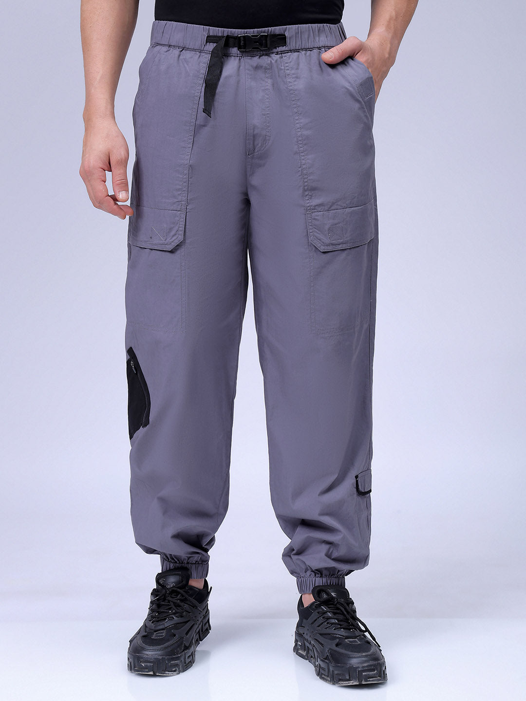 Men's Grey Loose Fit Solid Zipper Jogger