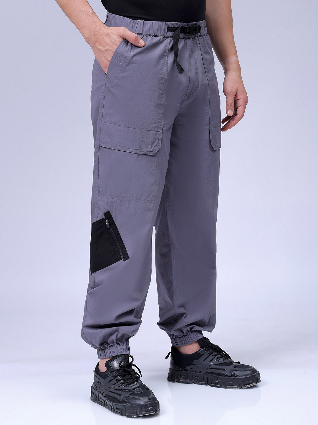 Men's Grey Loose Fit Solid Zipper Jogger