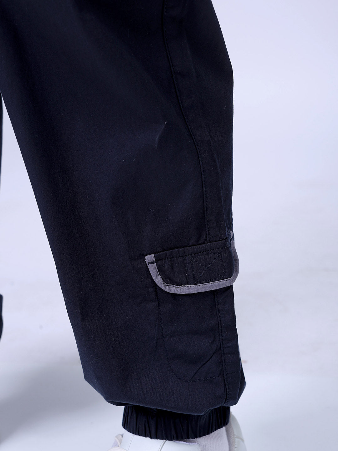 Men's Navy Blue Loose Fit Solid Zipper Jogger