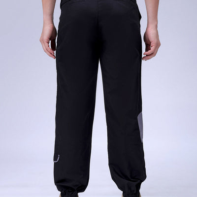 Men's Black Loose Fit Solid Zipper Jogger