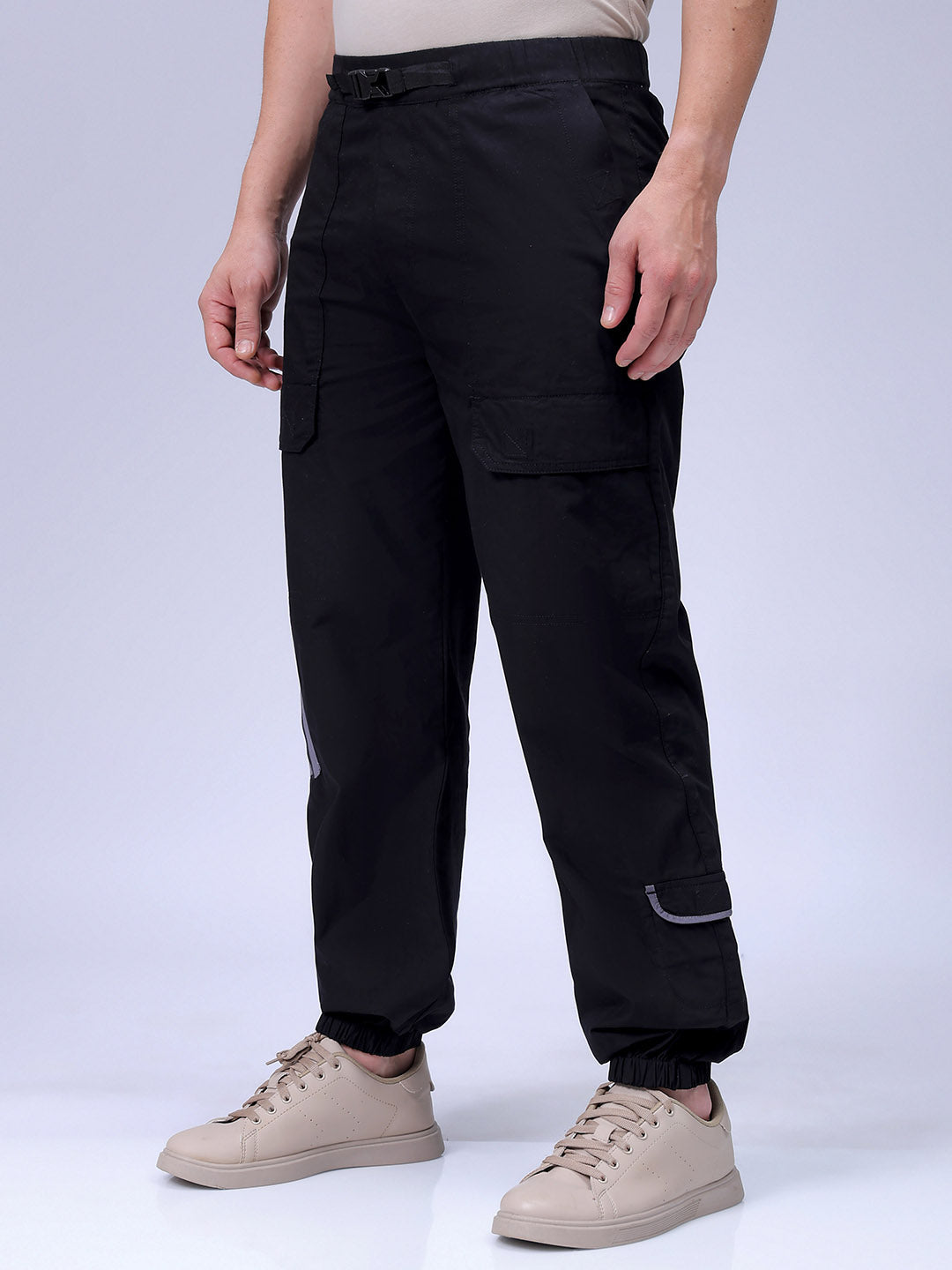 Men's Black Loose Fit Solid Zipper Jogger