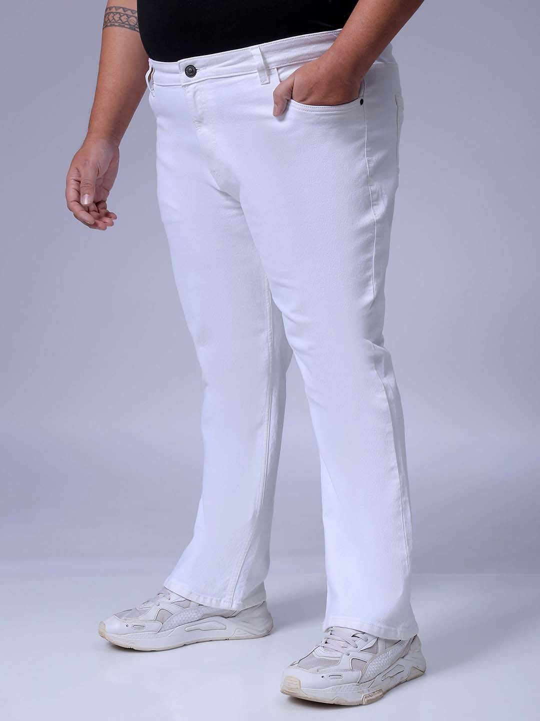 Men's Plus Size White Bootcut Fit Solid Stretchable Jeans