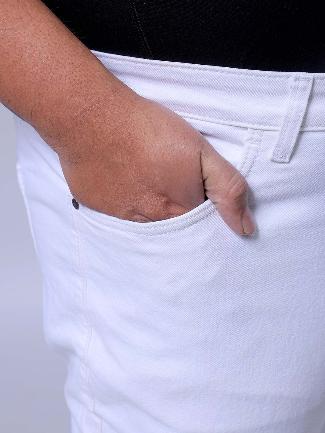 Men's Plus Size White Bootcut Fit Solid Stretchable Jeans