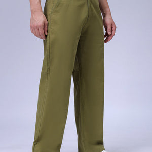 Men's Olive Baggy Fit Solid Chinos