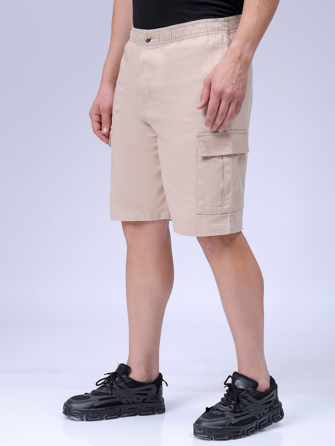 Men's Beige Relaxed Fit Solid Utility Cargo Shorts