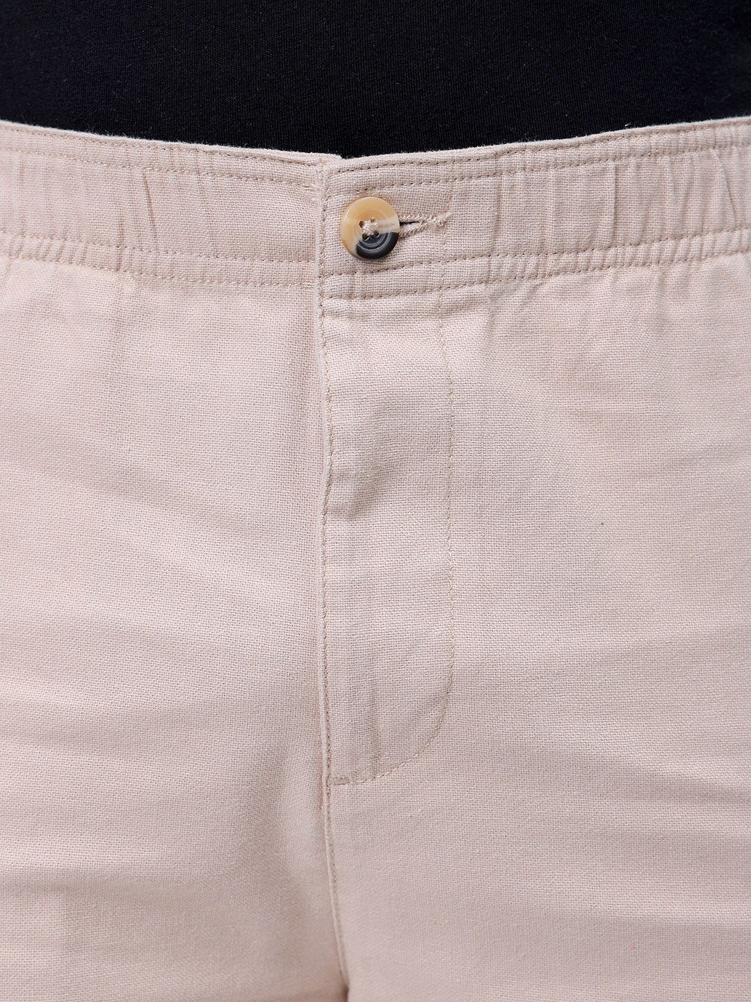 Men's Beige Relaxed Fit Solid Utility Cargo Shorts