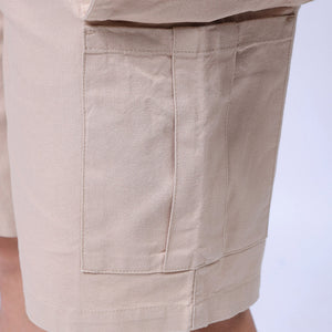 Men's Beige Relaxed Fit Solid Utility Cargo Shorts