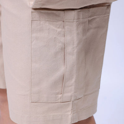 Men's Beige Relaxed Fit Solid Utility Cargo Shorts