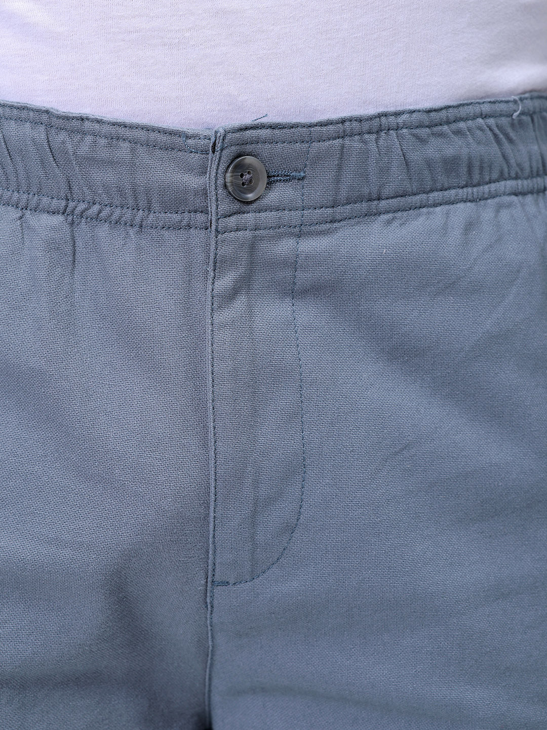 Men's Blue Relaxed Fit Solid Utility Cargo Shorts