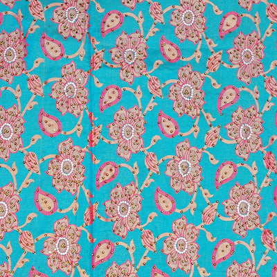 Sky blue floral-jaal jacquard vastrakala silksaree, contrast paisley border & pallu of ogee pattern, all-over stonework
