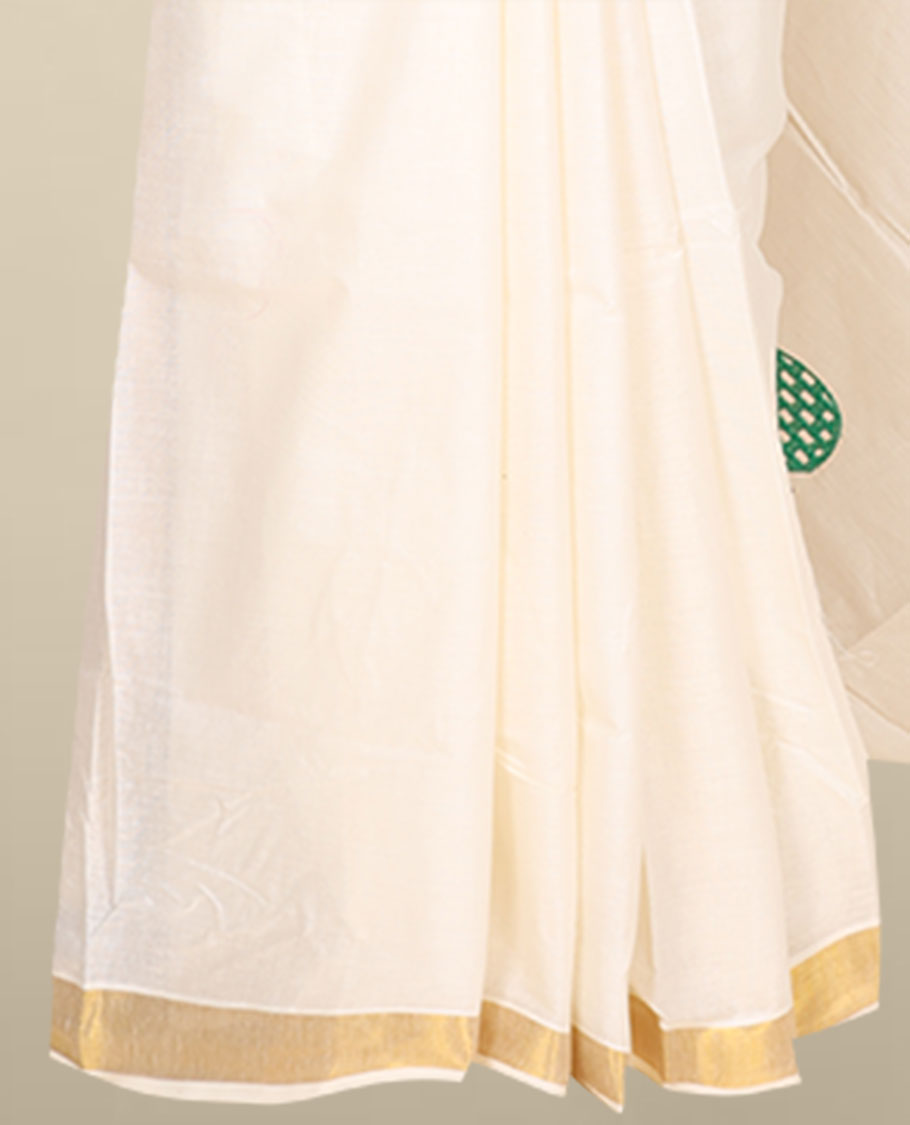 Cream kerala saree features thread embroidered leaf designs all over its body & pallu, zari border