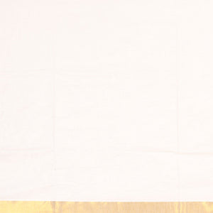 Cream kerala saree features thread embroidered leaf designs all over its body & pallu, zari border