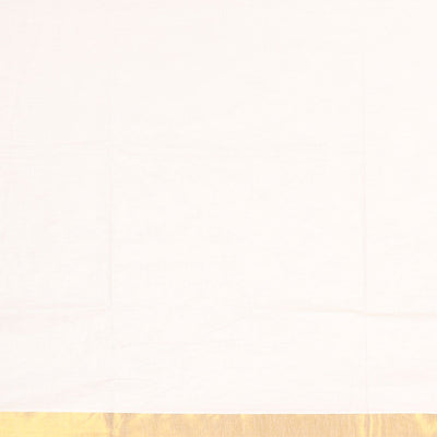 Cream kerala saree features thread embroidered leaf designs all over its body & pallu, zari border